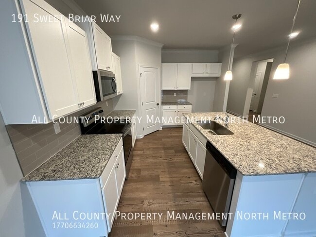 Building Photo - 191 Sweet Briar