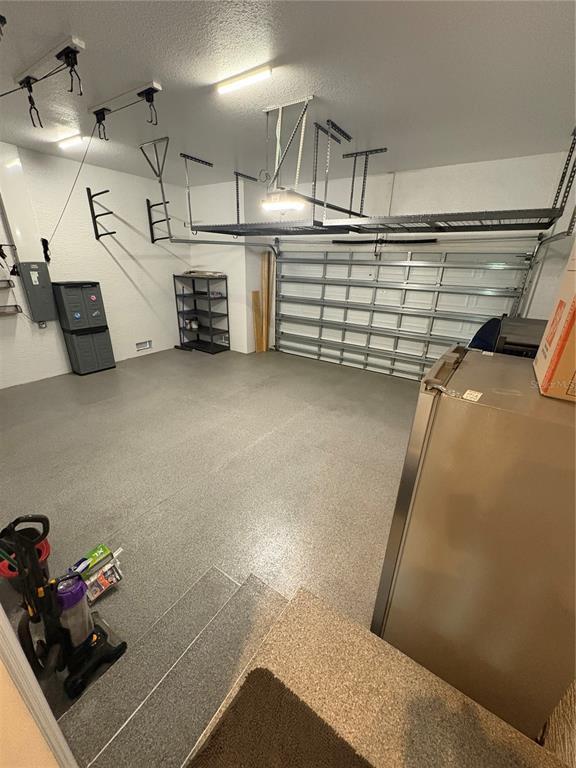 Building Photo - 14377 Overlook Ave