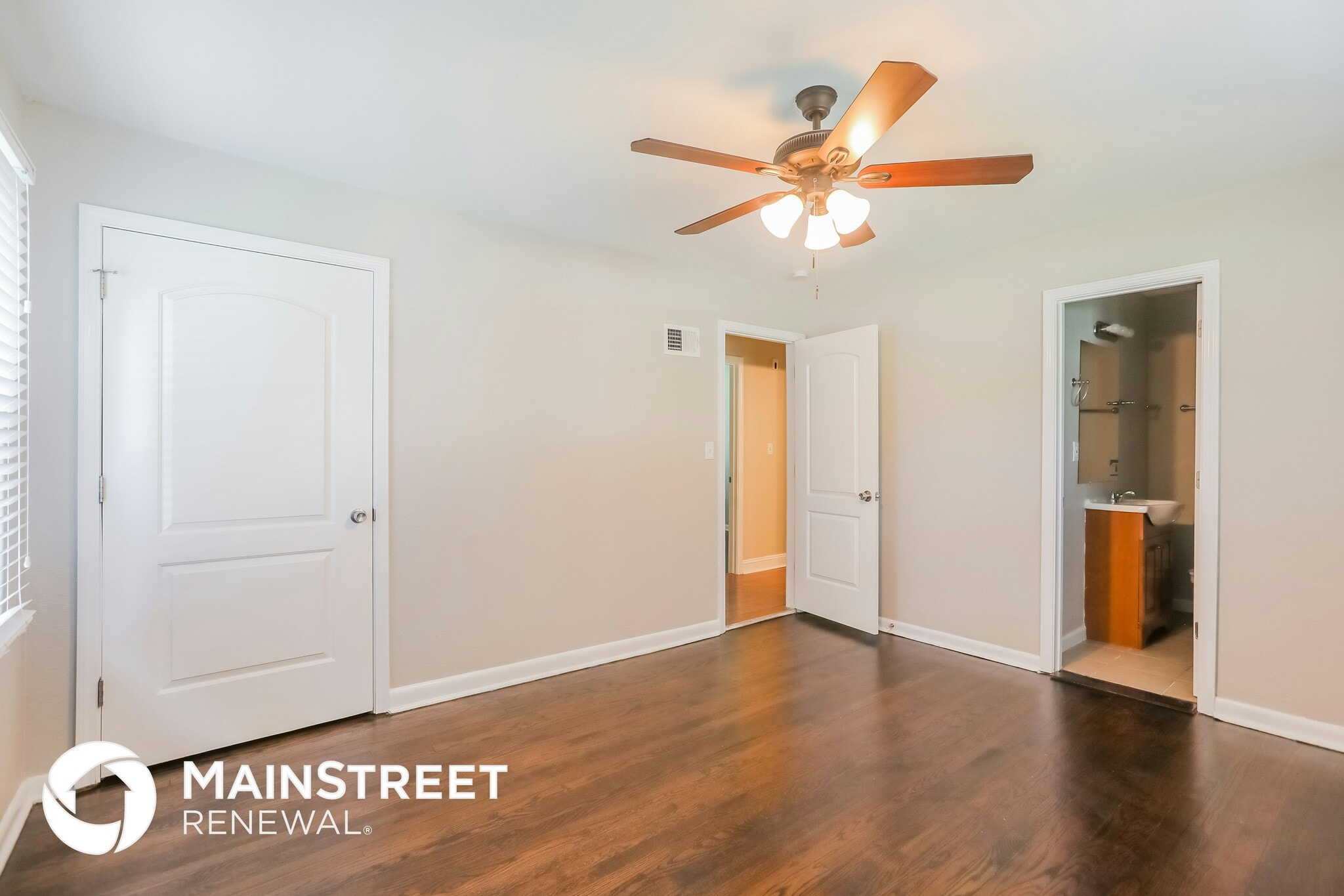 Building Photo - 7102 N Baltimore Ave