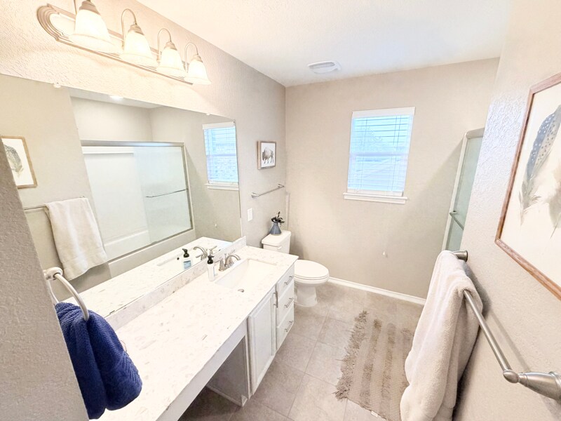 Building Photo - 4407 Bay Shore