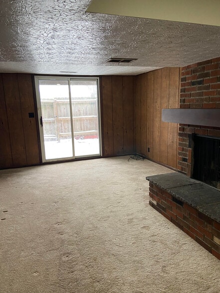 Basement walkout - 1324 Aarons Way