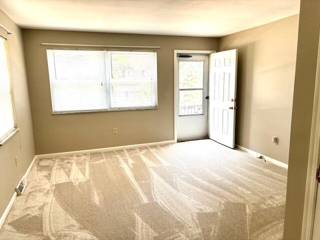 Living Area - 1109 Mount Allen Rd