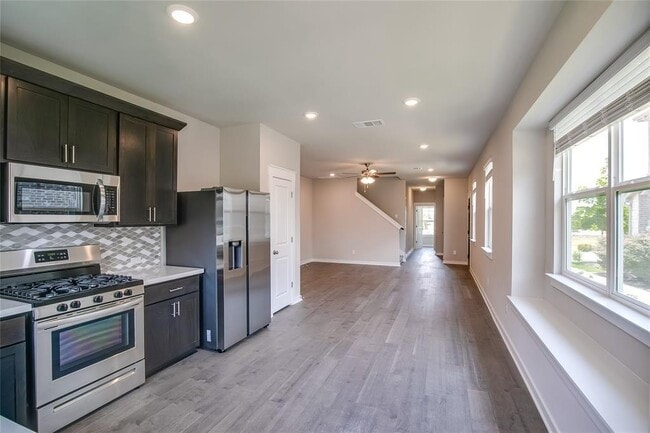 Building Photo - 601 Dusky Sap Ln