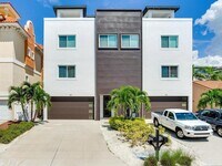 Building Photo - 154 175th Ave E
