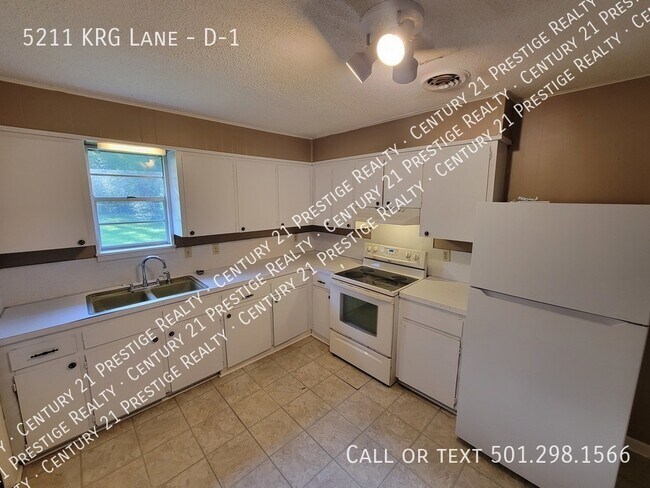 Building Photo - 5211 Krg Ln