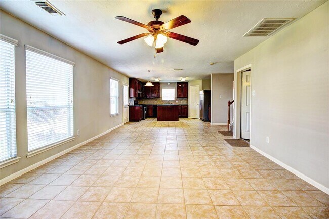 Building Photo - 17018 Midnight Sun Ln