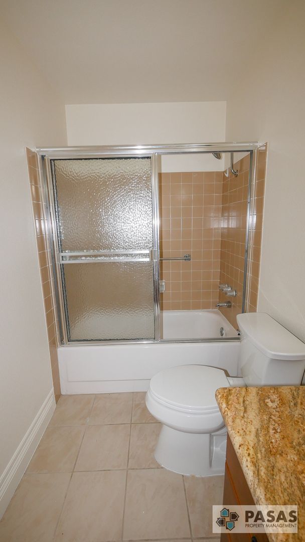 Building Photo - Point Loma Condo - Single-Story End Unit with Sunroom & 2 Covered Parking Spots