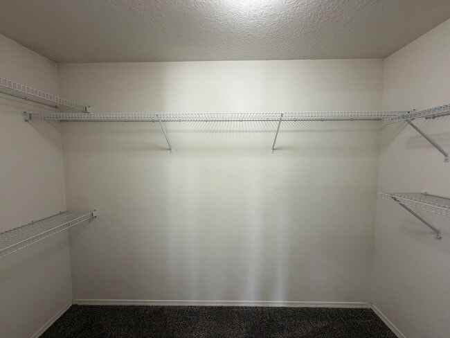 Building Photo - 10601 Rio Del Sole Ct NW