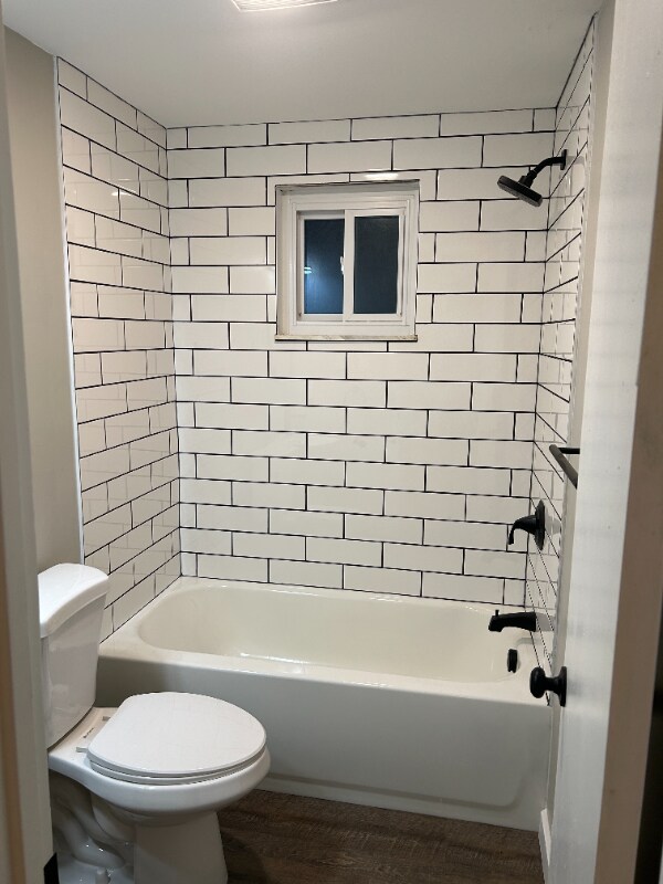 Building Photo - 214 Barbara Dr