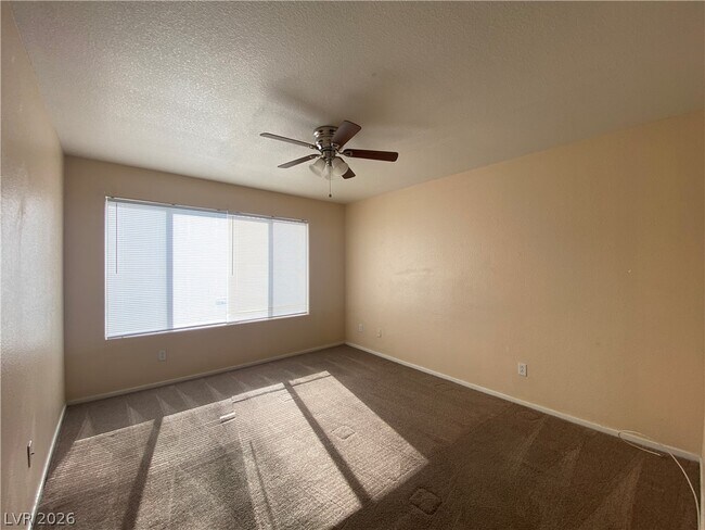 Building Photo - 3152 Tarpon