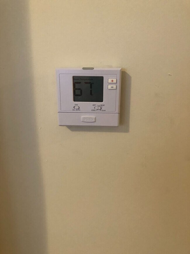 Building Photo - 239 N Tacoma Ave