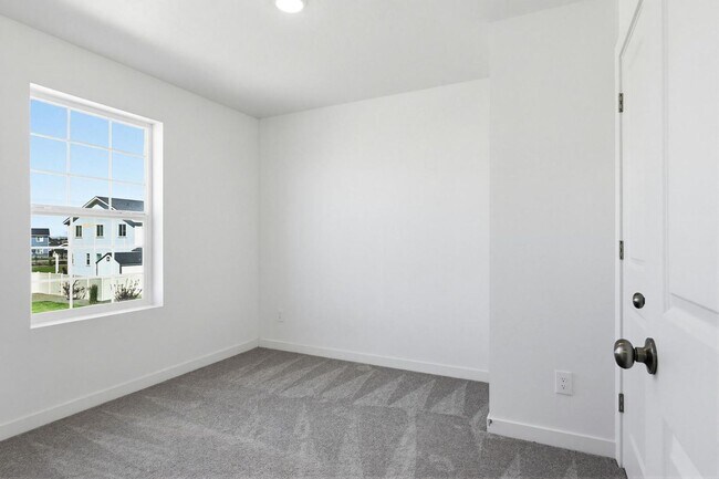 Building Photo - Stunning 4-Bed Home with 3-Car Garage in Cirrus Pointe – Caldwell