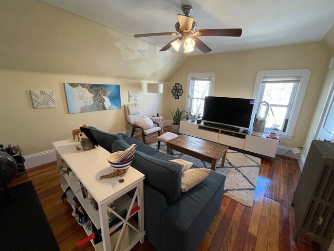 Building Photo - 21 Chandler St