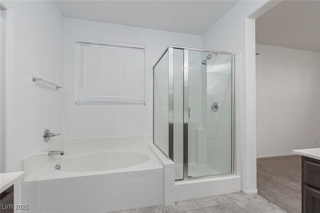 Building Photo - 5319 Wally St