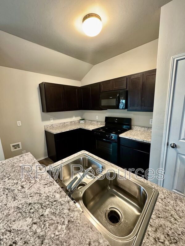 Building Photo - 11728 Jude Way