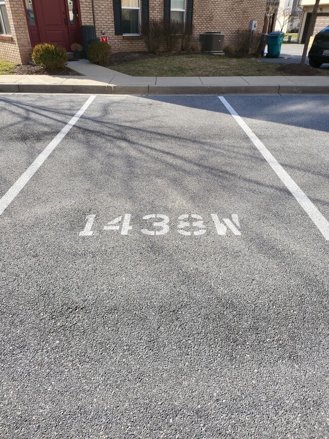 Building Photo - 1438 Wheyfield Dr