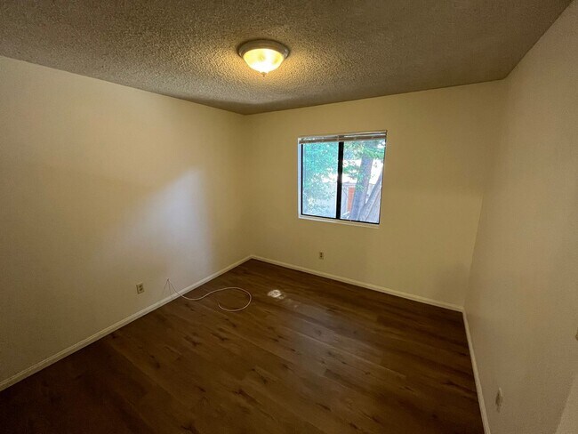 Building Photo - 3450 Santa Maria Way