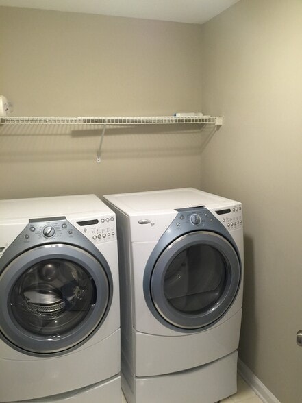 Laundry Room - 2011 Chelton Way SE
