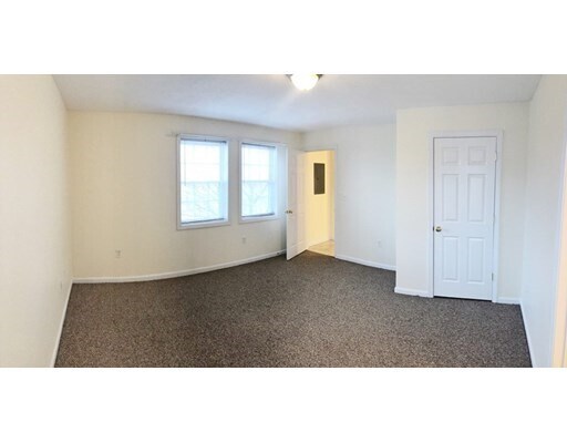 Building Photo - 415 Willard St