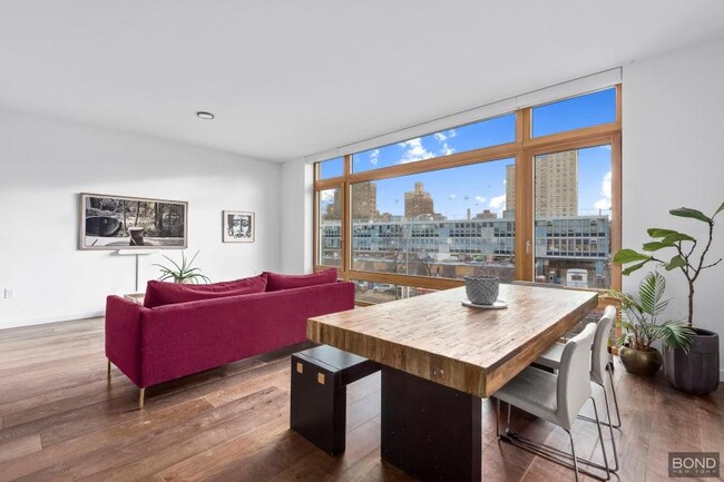 Building Photo - 2 bedroom in New York NY 10009