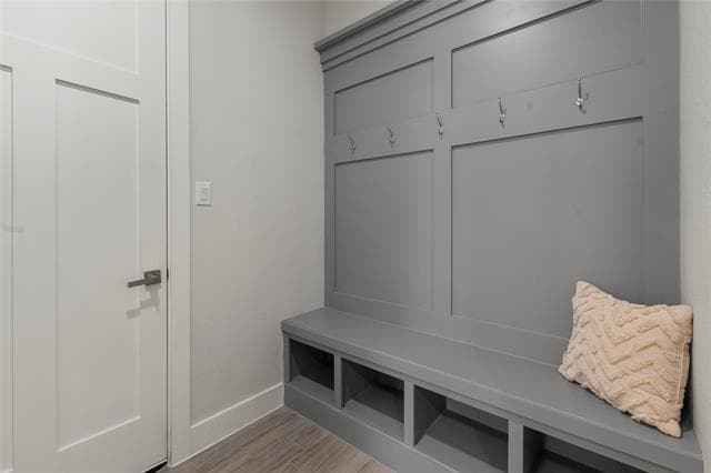 Building Photo - 225 St Andrews Dr