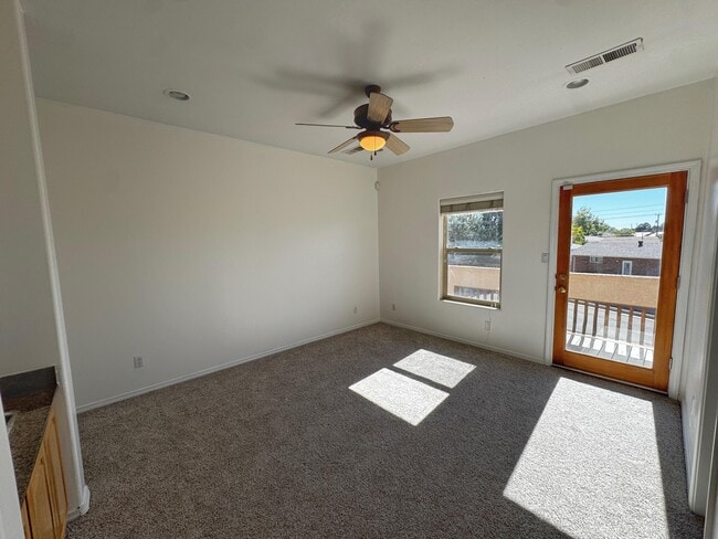 Building Photo - 4629 Spanish Sun Ave NE