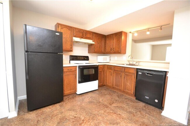 Building Photo - 4326 Halliwell Dr