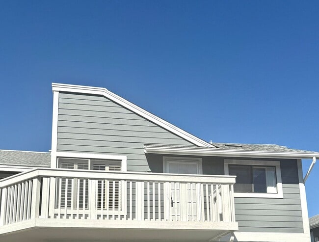 Building Photo - 2 Bedroom 2 bath Condo in Irvine