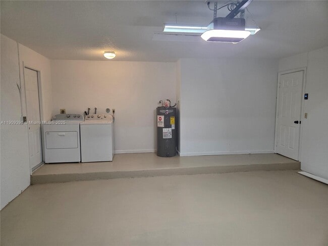 Building Photo - 9804 NW 43rd St