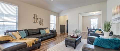 Building Photo - 3017 Bella Lago Dr