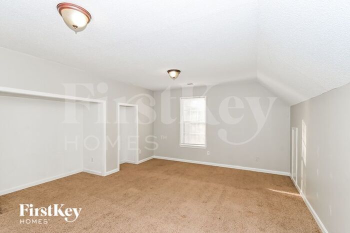 Building Photo - 7678 Breeze Wood Cove