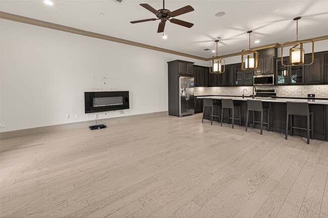 Building Photo - 722 Imperial Blvd