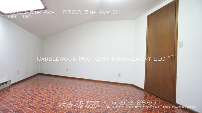 Building Photo - 2700 5th Ave