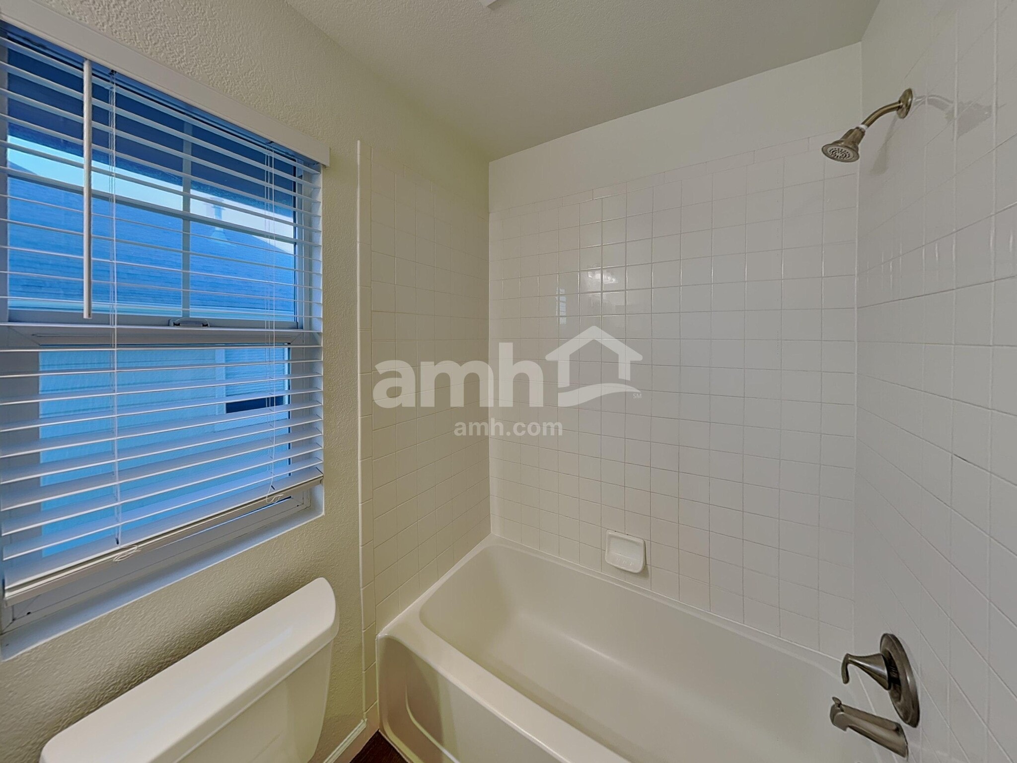 Building Photo - 1192 S Coolidge Cir