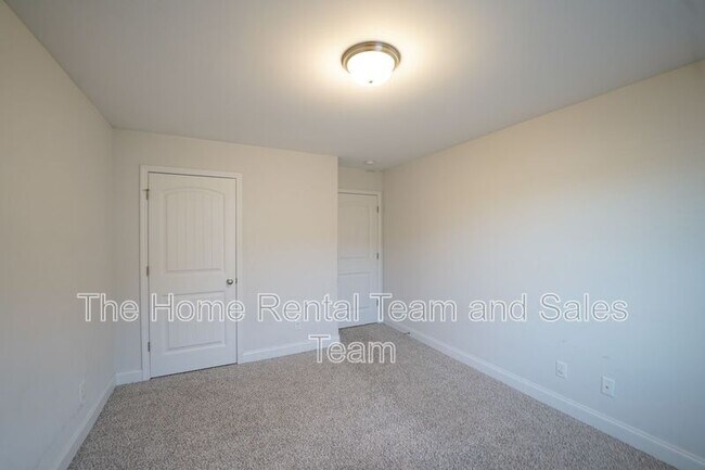 Building Photo - 363 Coconut Dr
