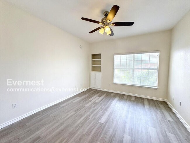 Building Photo - 4306 Bayside Village Dr