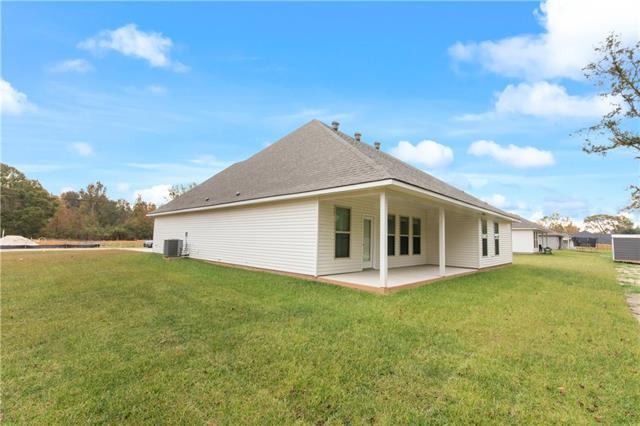 Building Photo - 45325 Riverdale Heights Rd