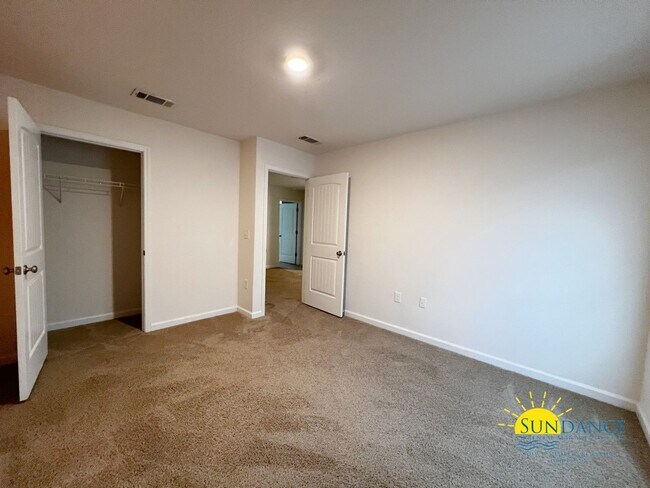 Building Photo - 930 Merganser Way