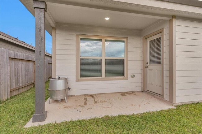 Building Photo - 14211 Sedona Rdg Dr
