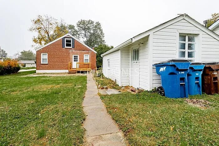 Building Photo - 113 Powell Ave