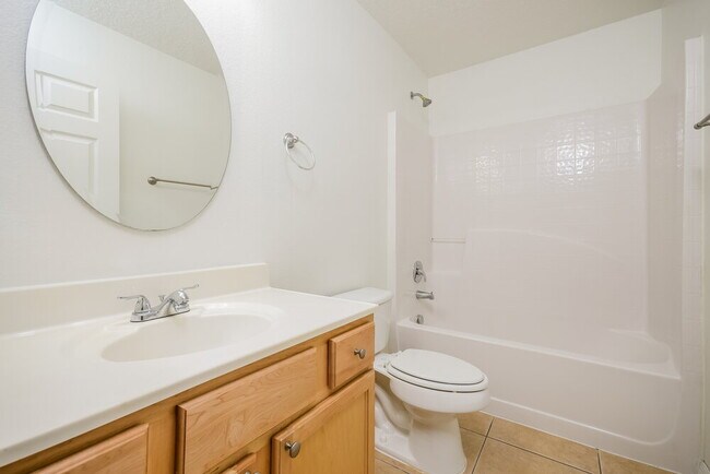 Building Photo - 4740 Petal Pawpaw Ln