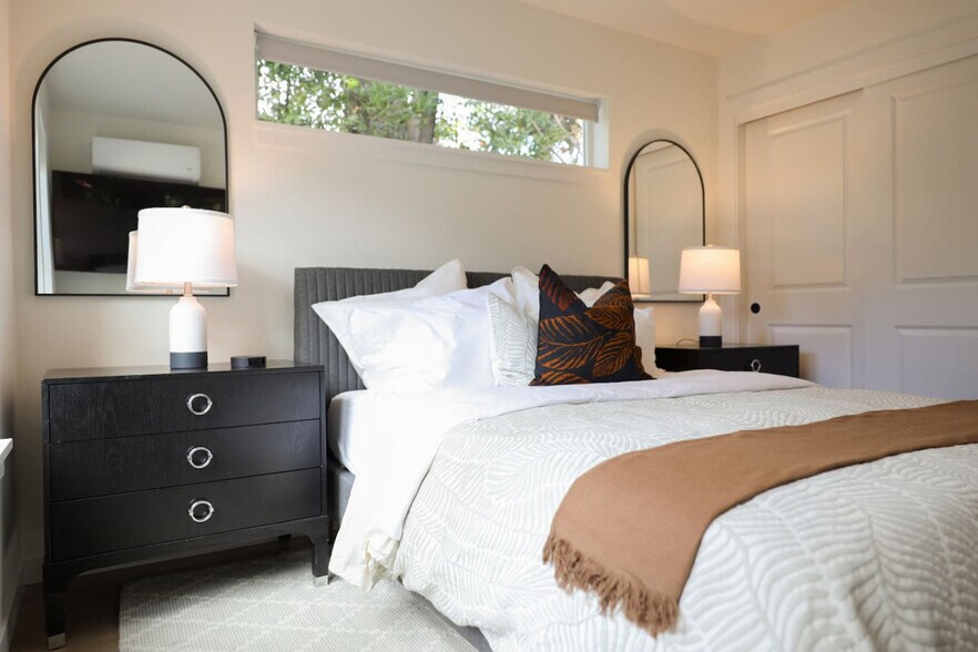 Building Photo - 3922 I St