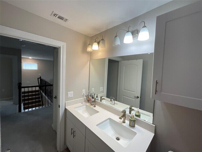 Building Photo - 5425 Durango Pass