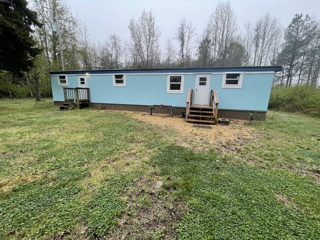 Primary Photo - 12362 Kings Hwy