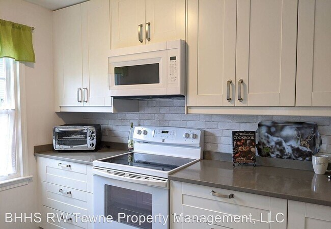 Building Photo - 2 br, 2 bath House - 708 S Henry St #9