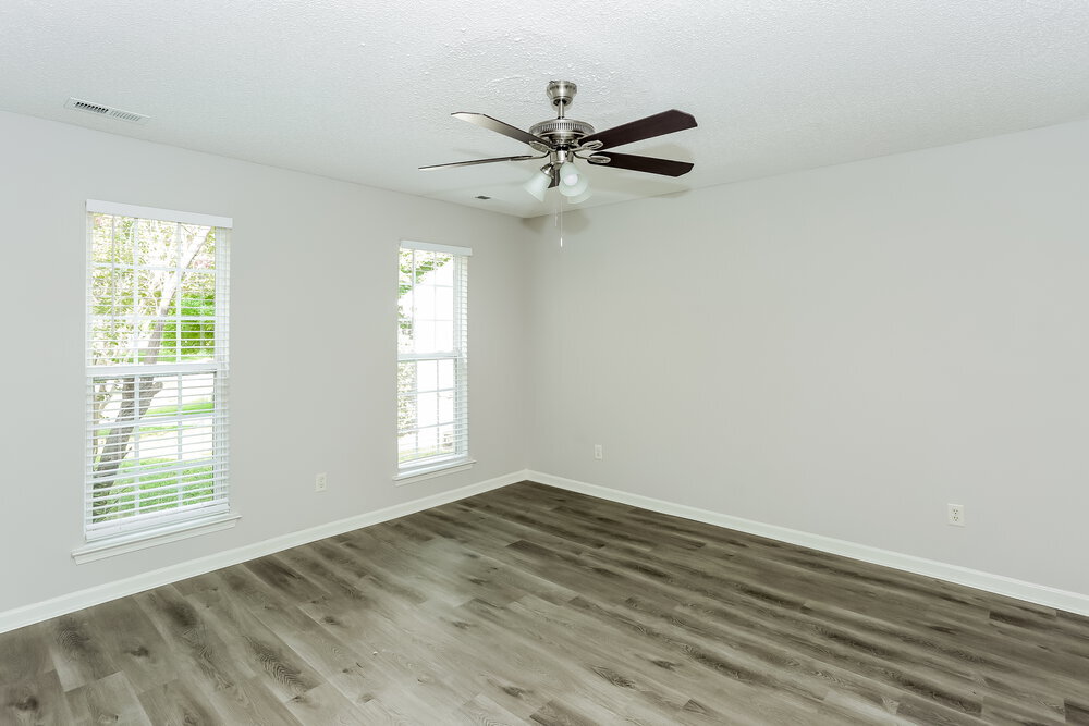 Building Photo - 1003 Salmon River Dr