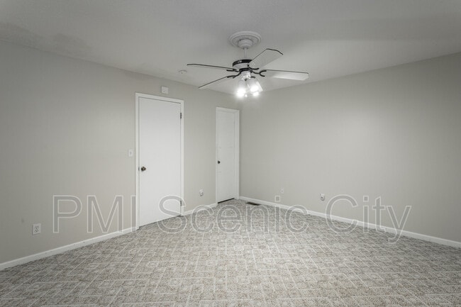 Building Photo - 1602 Rustic Homes Ln