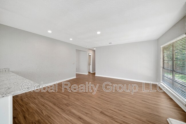 Building Photo - 8227 Bowens Crossing