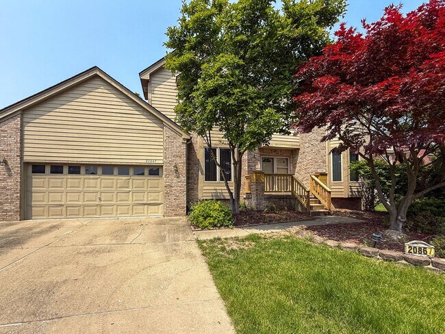 Building Photo - Exceptional Lease Offering in Novi Schools!
