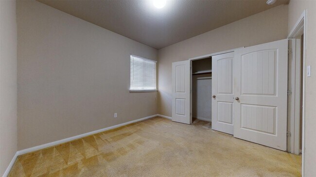 Building Photo - 14010 Cypress Meadows Dr